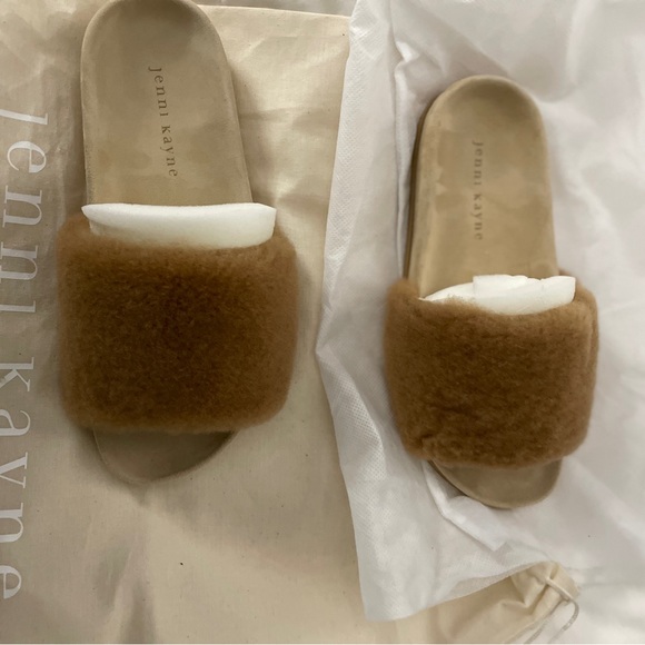 New Jenni Kayne Shearling Slides 37 - Picture 2 of 4